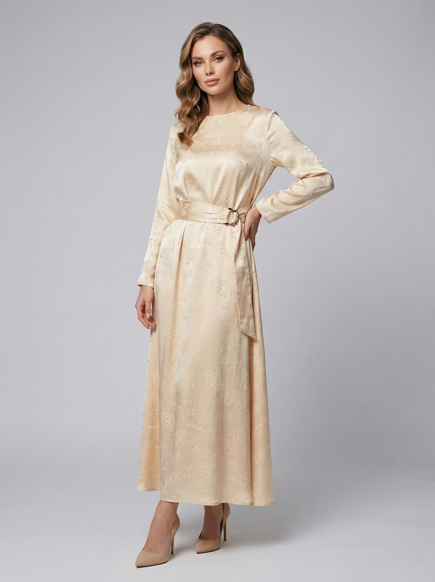 Kadın Jakar Desenli Kuşaklı Elbise