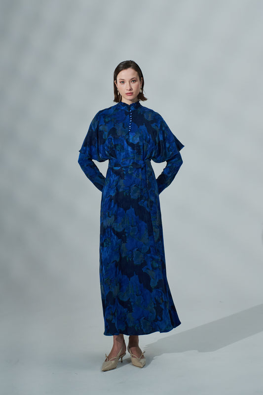 Kadın Uzun Ön Düğmeli Desenli Kupra Elbise