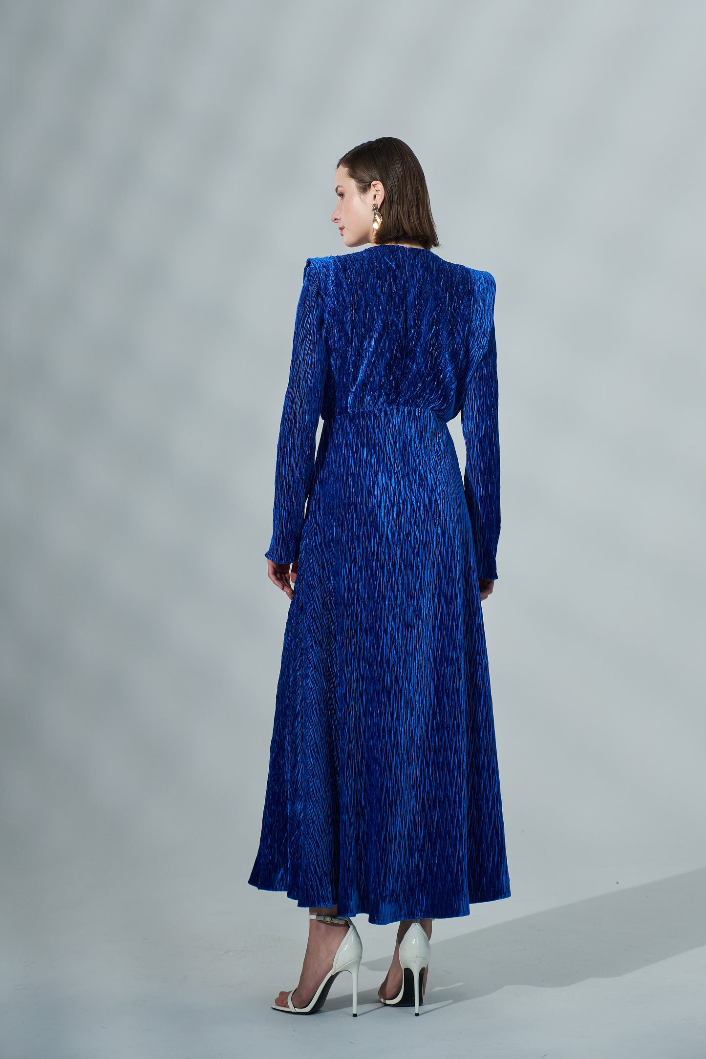 Kadın Uzun Kollu Beli Büzgülü Kadife Elbise