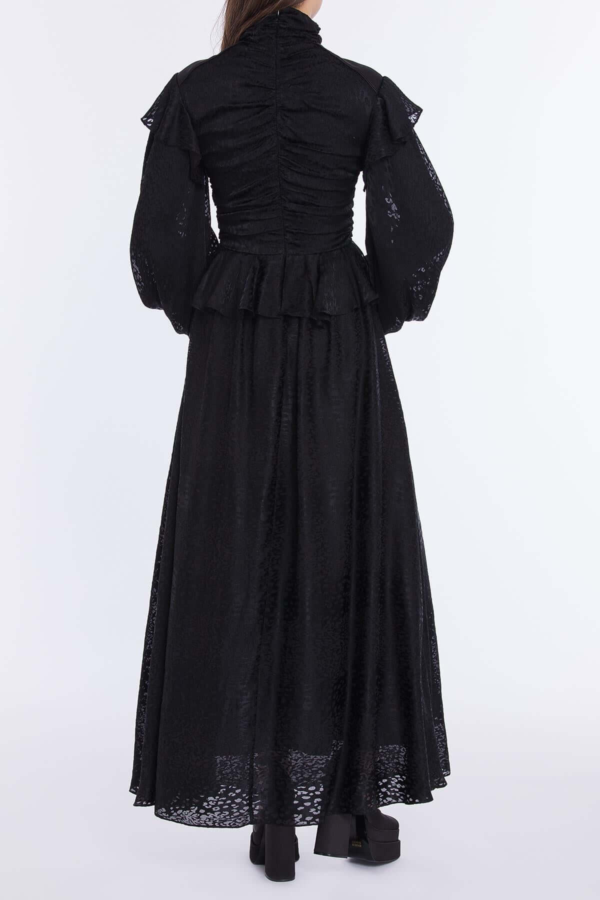 Büzgü Detaylı Elbise