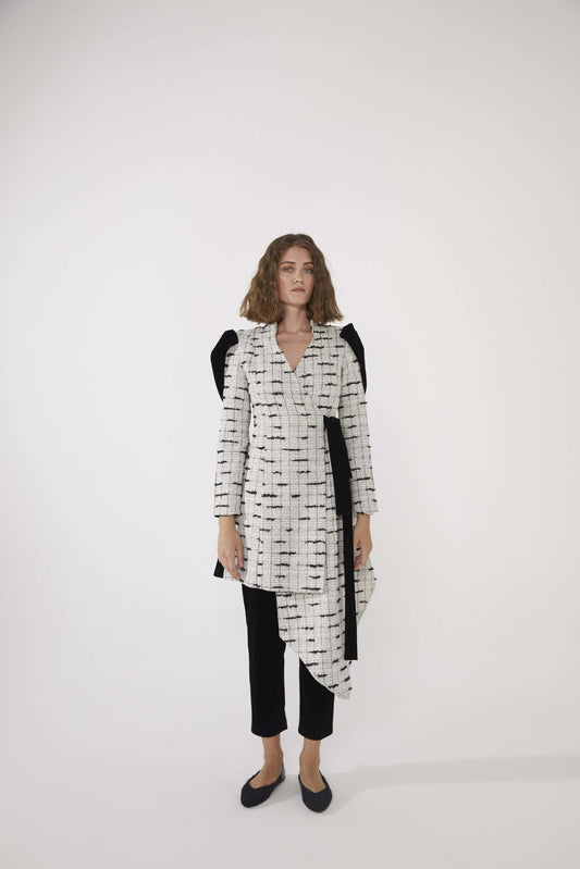 Kadife Detaylı Tüvit Ceket