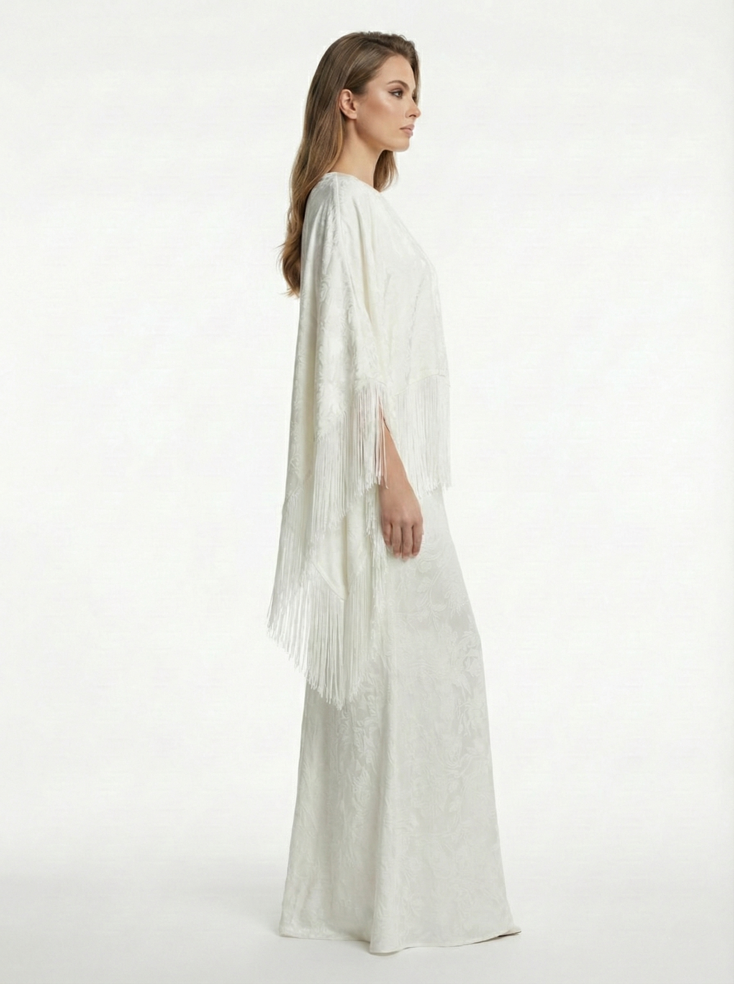 Uzun Püskül Detaylı Elbise