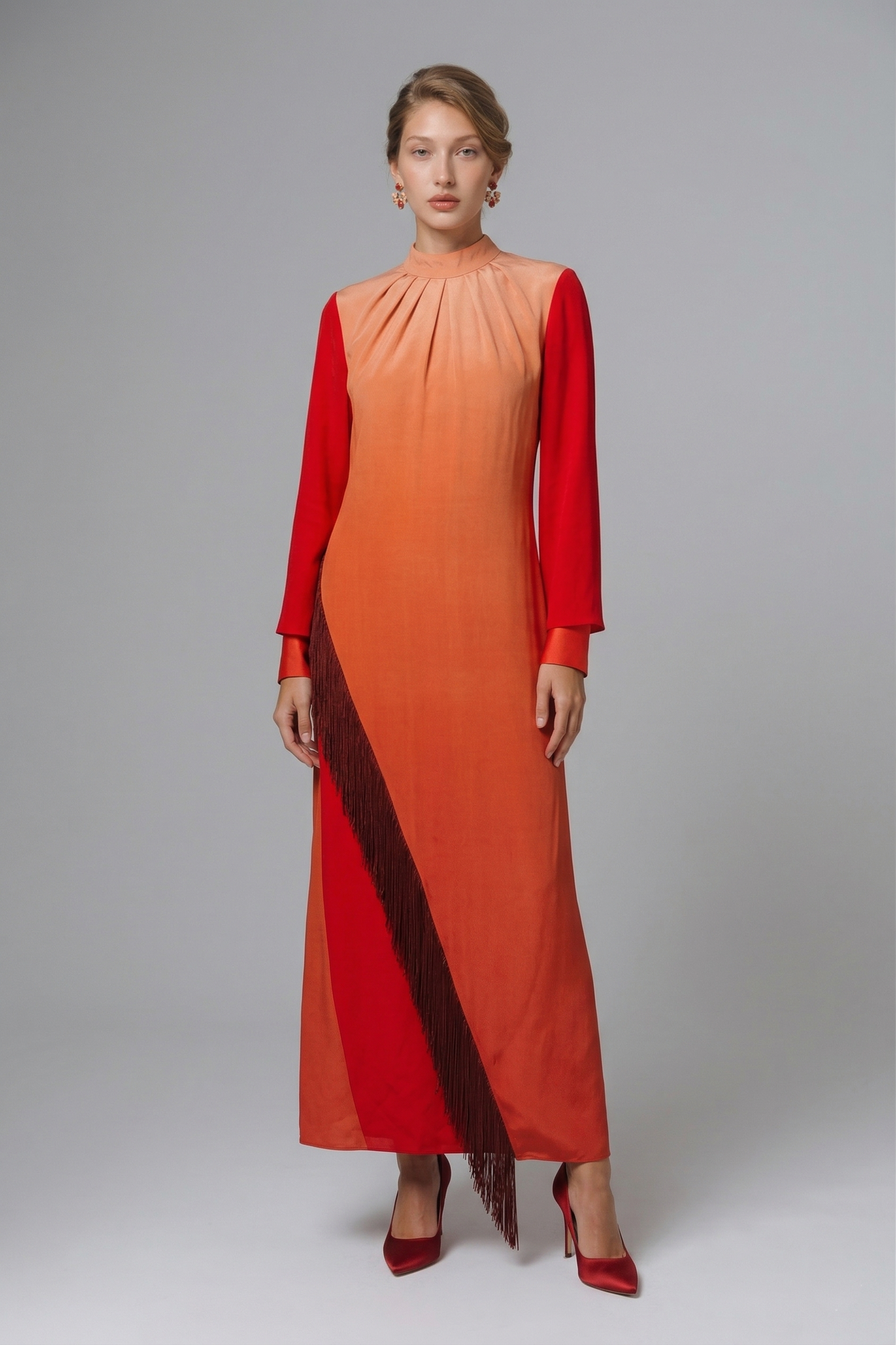 Kadın Yakası Drapeli Arkadan Bağlamalı Uzun Elbise