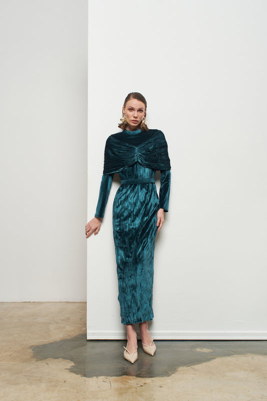 Kadın Omuz Detaylı Kadife Elbise