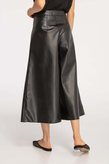 Women's Wide-Leg Leather Pants