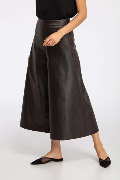 Women's Wide-Leg Leather Pants