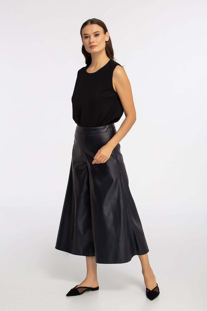 Women's Wide-Leg Leather Pants