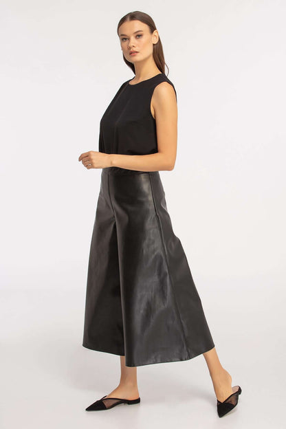 Women's Wide-Leg Leather Pants