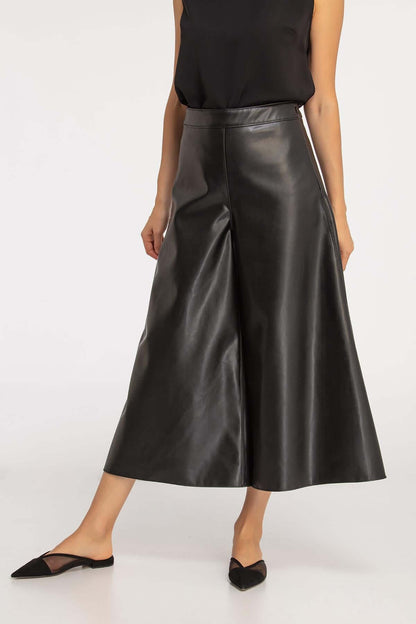 Women's Wide-Leg Leather Pants