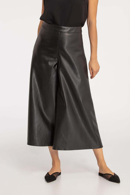 Women's Wide-Leg Leather Pants