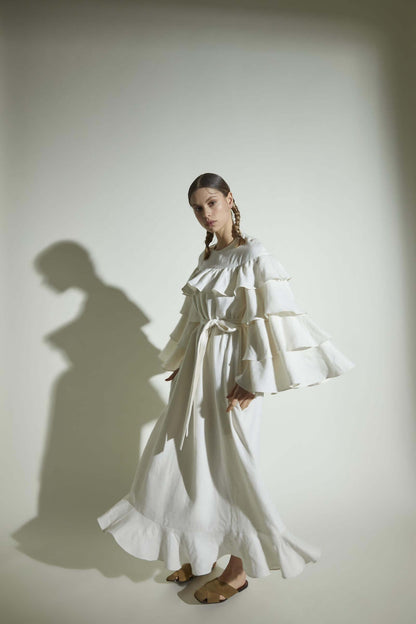 Kolları Volanlı Elbise